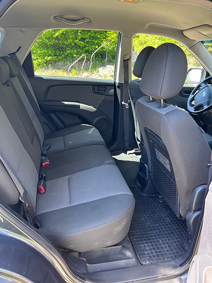 Kia Sportage 5 of 9