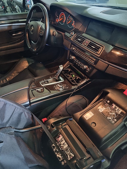 BMW 525d 7 of 11