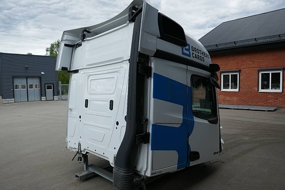 Mercedes-Benz Actros 4 of 4