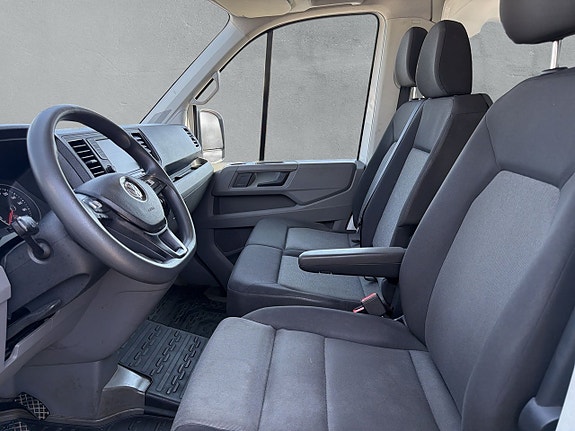 Volkswagen Crafter 35 11 of 26