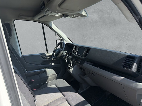 Volkswagen Crafter 35 12 of 26