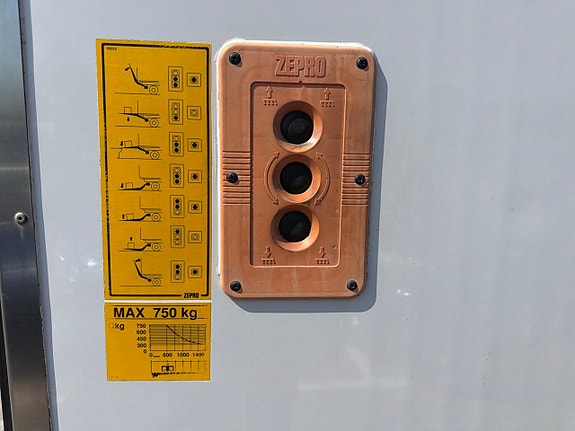 Volkswagen Crafter 35 15 of 26