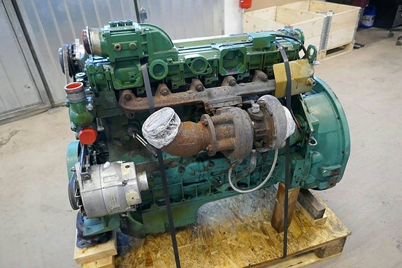Volvo L 90 E 3 of 6