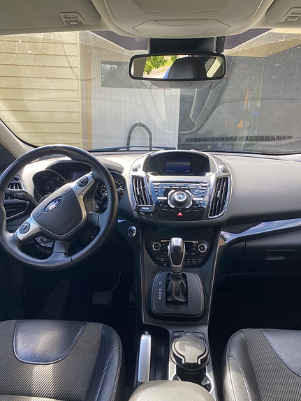 Ford Kuga 3 of 4
