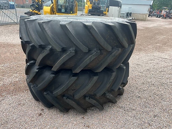Michelin 650/85-38 6 of 7