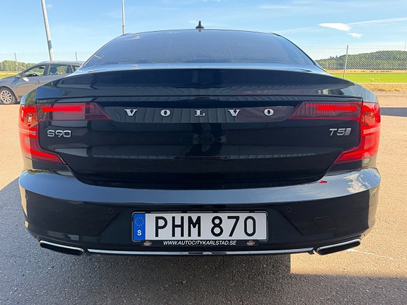 Volvo S90 8 of 24