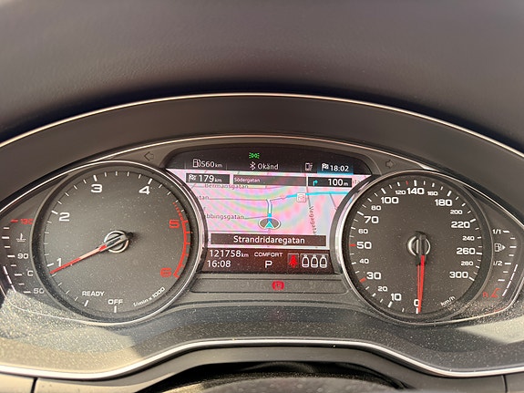 Audi A4 4 of 4