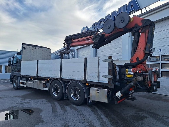 Volvo FM  6x2 4 of 13