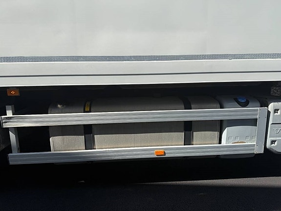Volvo FH 540 6x2 3 of 15
