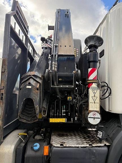 Scania G410lb6x2*4hnb 2 of 24