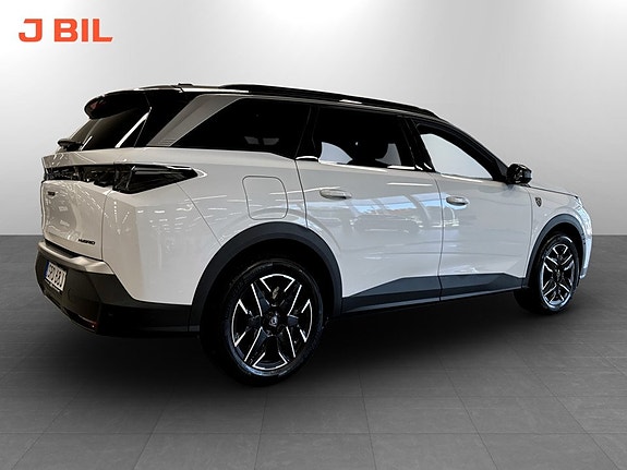 Peugeot 5008 3 of 5