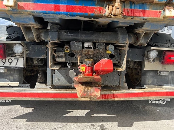 MAN TGX 35.480 8X4-4 BL 2 of 14