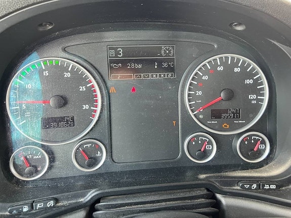 MAN TGX 35.480 8X4-4 BL 13 of 14