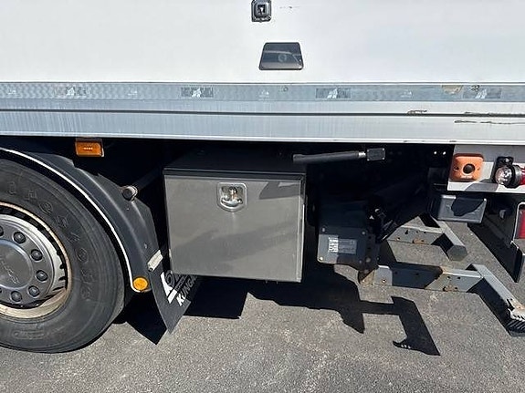 Scania R410B6X2*4NB LNG 9 of 20