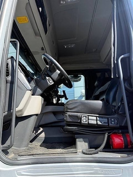 Scania R410B6X2*4NB LNG 15 of 20