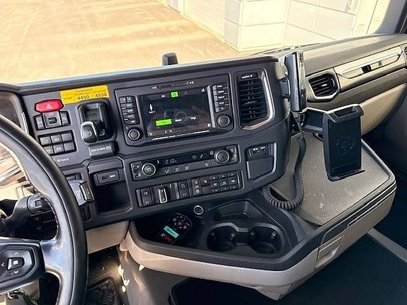 Scania R410B6X2*4NB LNG 18 of 20