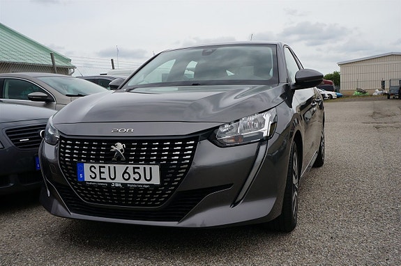 Peugeot 208 2 of 5