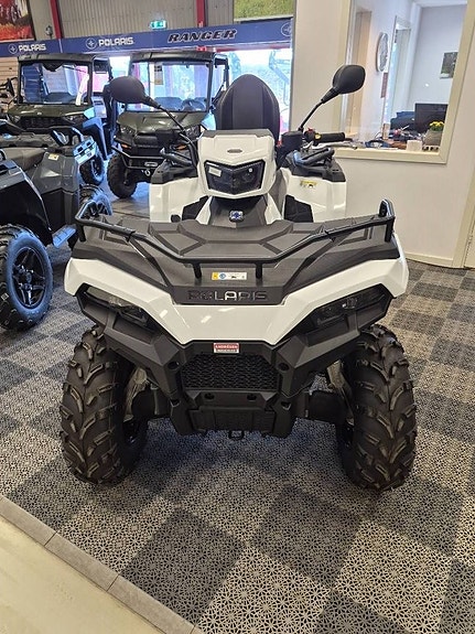Polaris SPORTSMAN TOURING 570 EPS, WHITE LIGHTNING 2 of 7