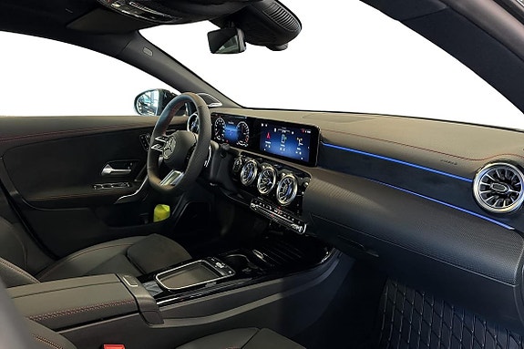 Mercedes-Benz CLA250 e 19 of 26