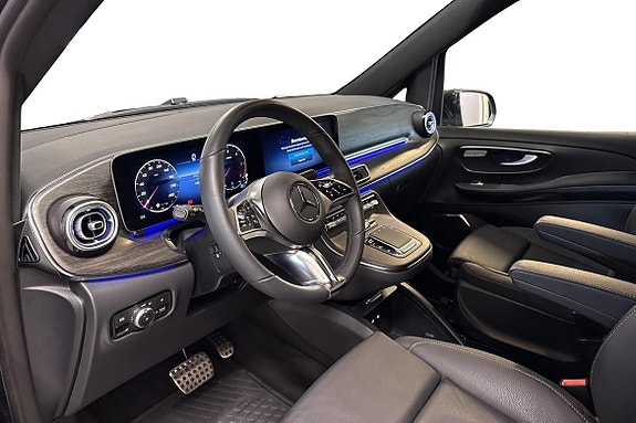Mercedes-Benz V300 d 7 of 23