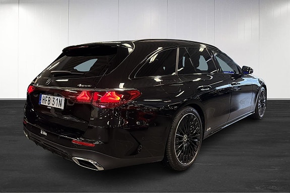 Mercedes-Benz E300 de 7 of 28