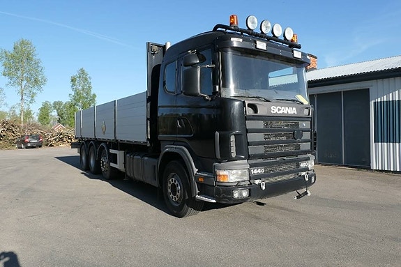 Scania Före detta militär R144GB8x2NA460 2 of 6