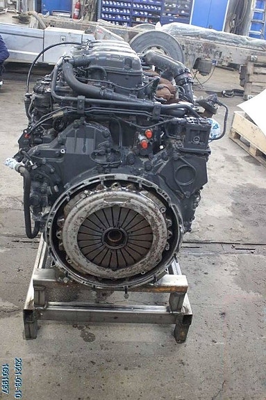 Scania P 320 B 4 of 4