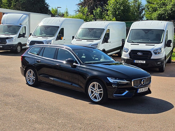 Volvo V60 3 of 18