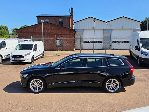 Volvo V60 8 of 18