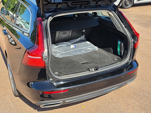 Volvo V60 10 of 18