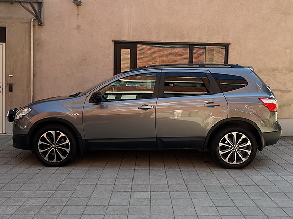Nissan Qashqai+2 5 of 5