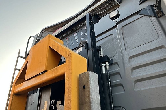 MAN TGX 35.520 13 of 24