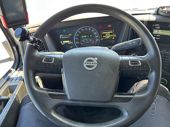Volvo FMX 510 20 of 24