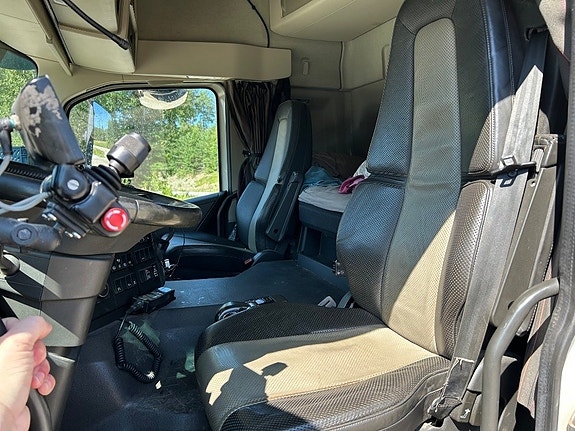 Volvo FMX 540 21 of 24