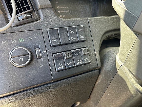 Volvo FMX 540 22 of 24