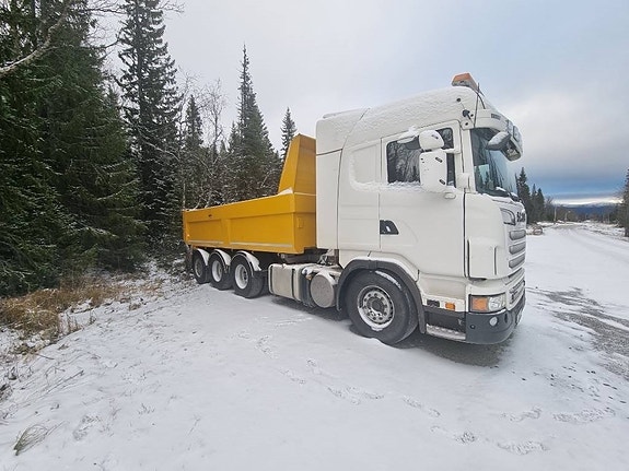 Scania R 560 LB 8X4 10 of 24