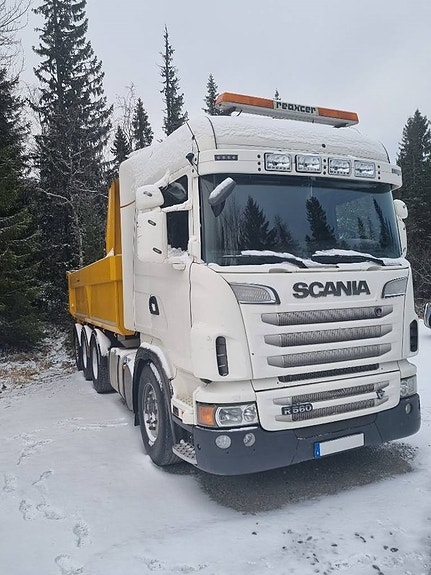 Scania R 560 LB 8X4 11 of 24