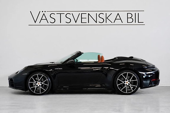 Porsche 911 Carrera 2 of 5