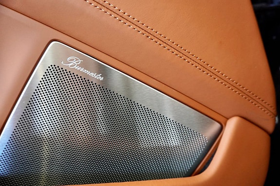 Porsche 911 Carrera 15 of 26