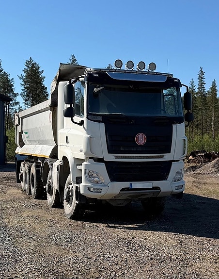 Tatra phoenix 7 of 16