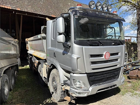 Tatra Phoenix 7 of 16