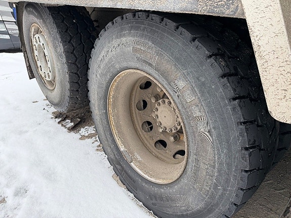 Volvo FM 420 5 of 12