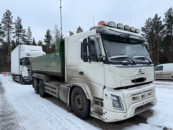 Volvo FM 420 3 of 12