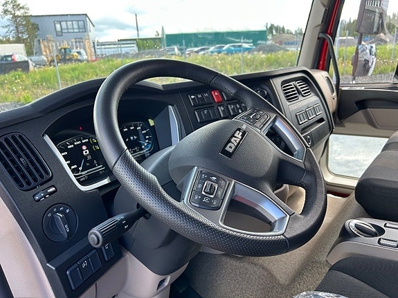 DAF XB 210 FA 23 of 24