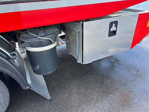 DAF XB 210 FA 10 of 24