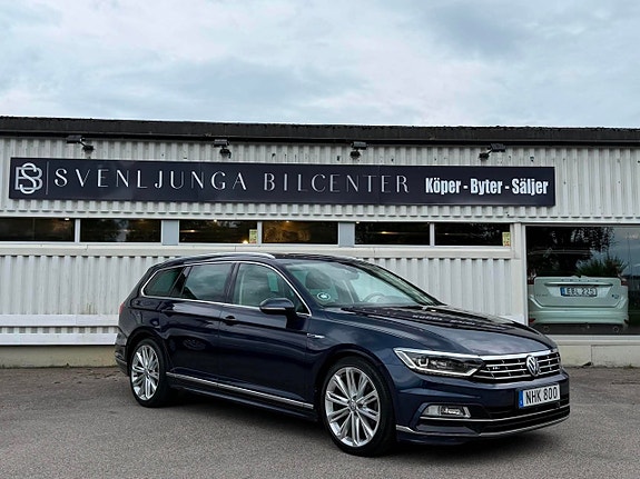 Volkswagen Passat 2 of 5