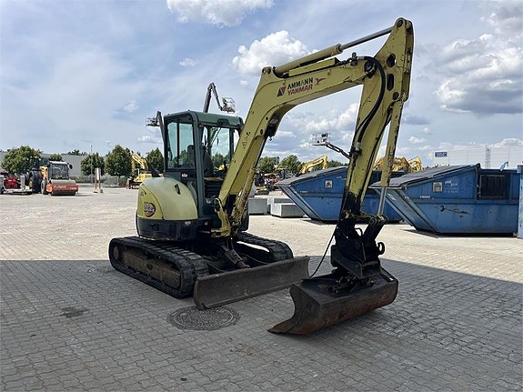 Yanmar VIO55 4 of 10