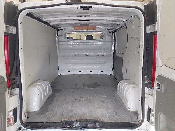 Nissan Primastar 8 of 10