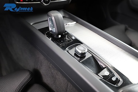 Volvo XC60 23 of 24