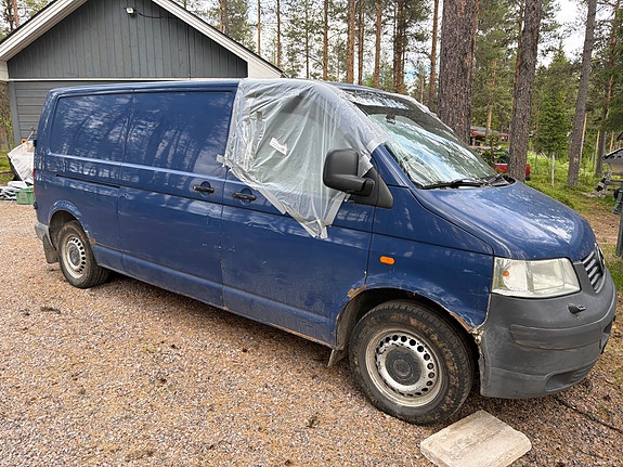 Volkswagen Transporter 2 of 4